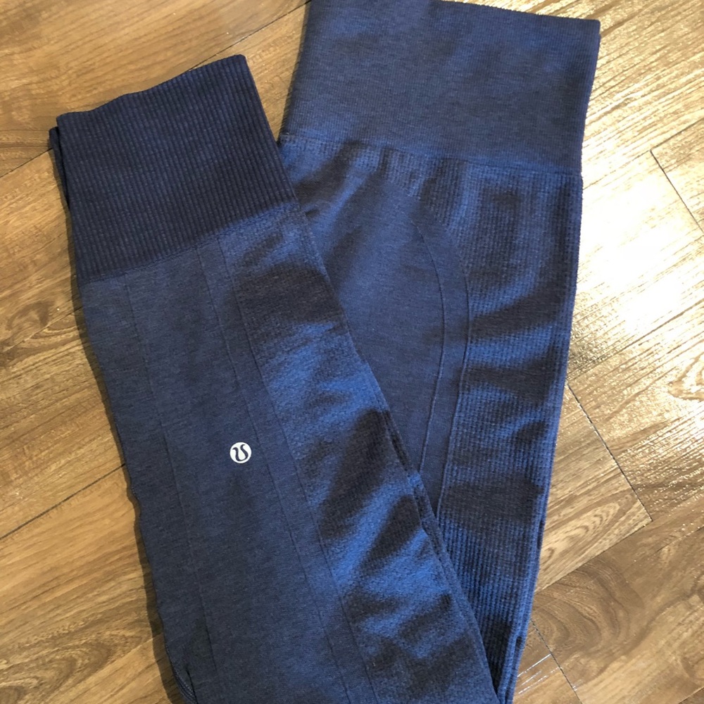 Lululemon ebb to street leggings